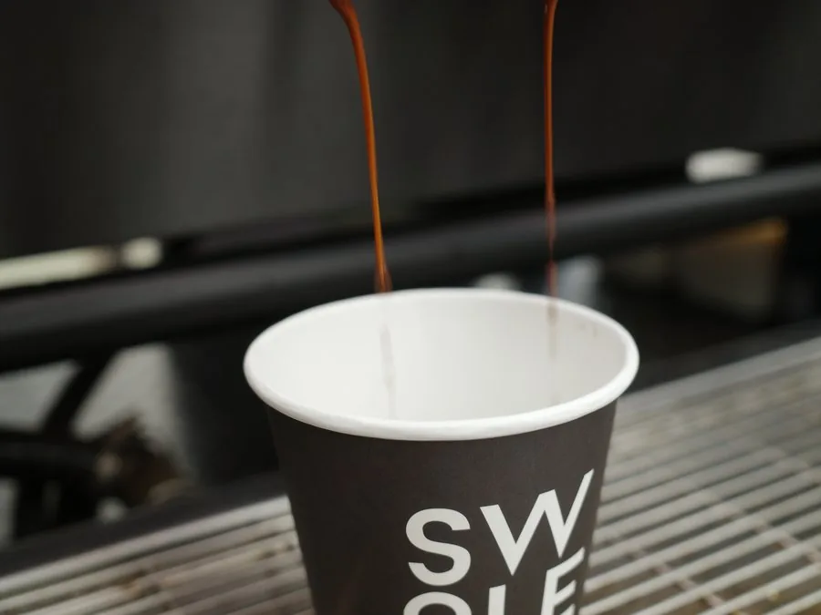 Custom printed double wall compostable coffee cup — Swole